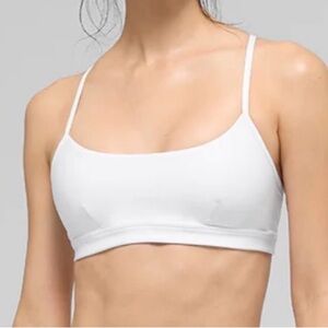 Alo Yoga Airlift Intrigue Bra - Eggshell White (Size M)